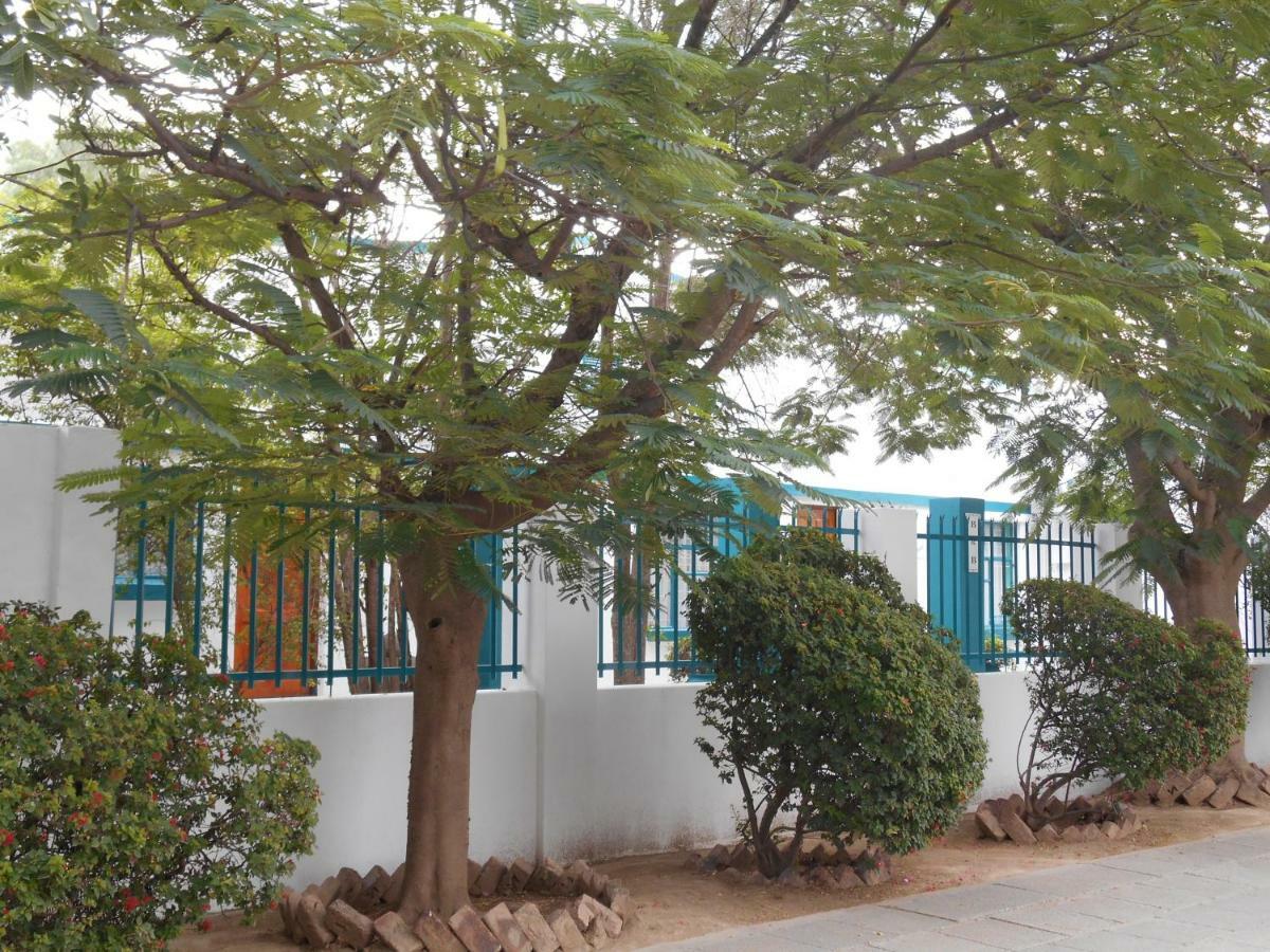 Obesa Lodge Graaff-Reinet Exterior foto